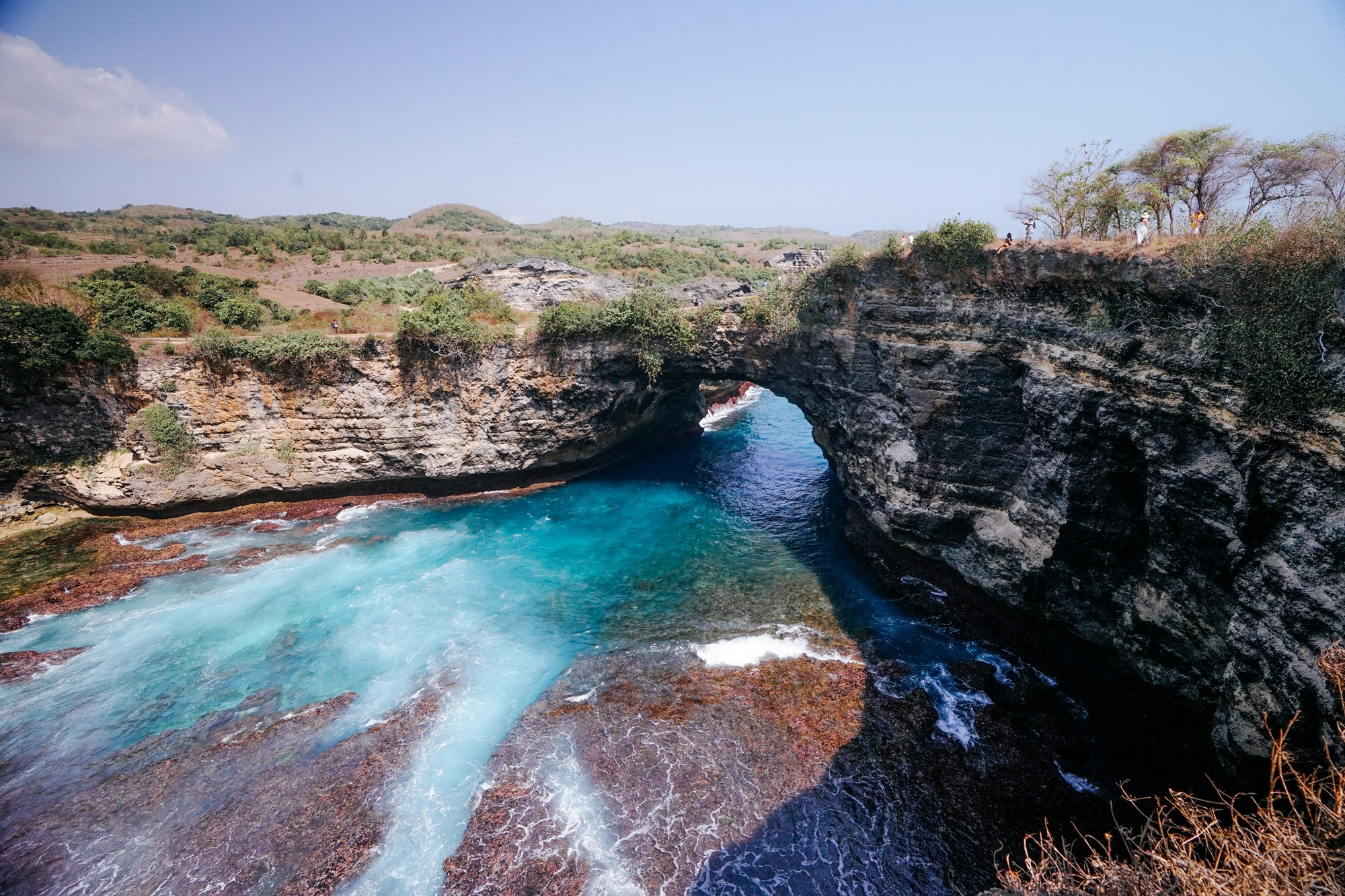 Yalangoch qizlar keng ekranli foto fon rasmi